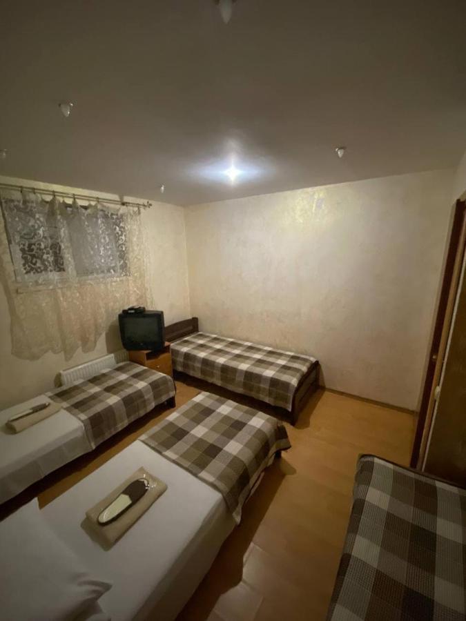 Inn Khlibodarskiy Khlibodarske Exterior foto